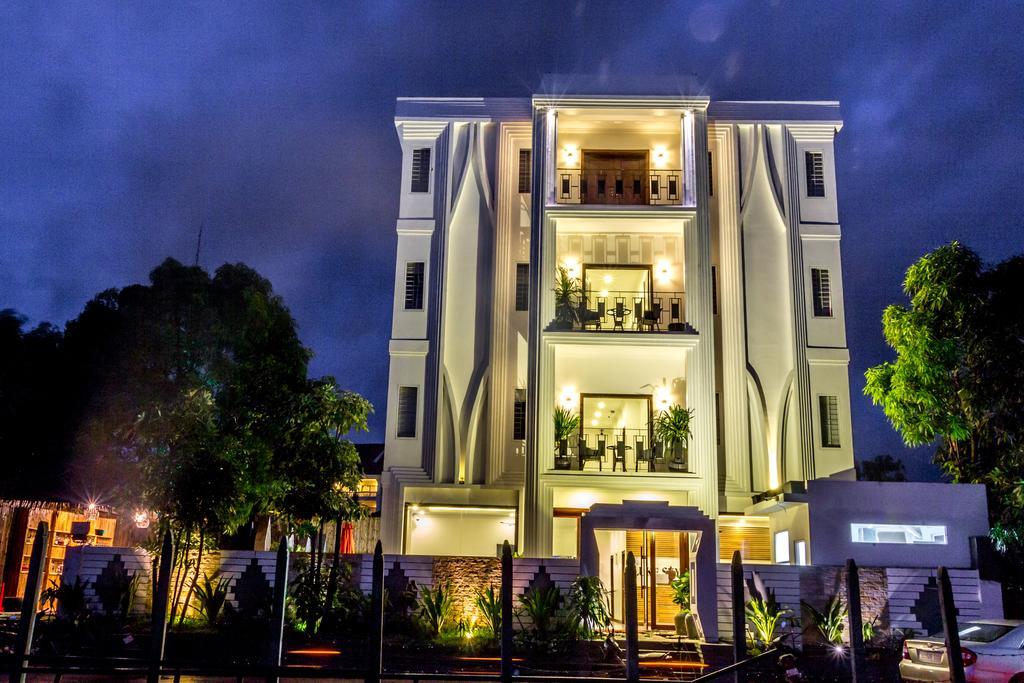 Ravel Boutique Hotel Siem Reap Bagian luar foto